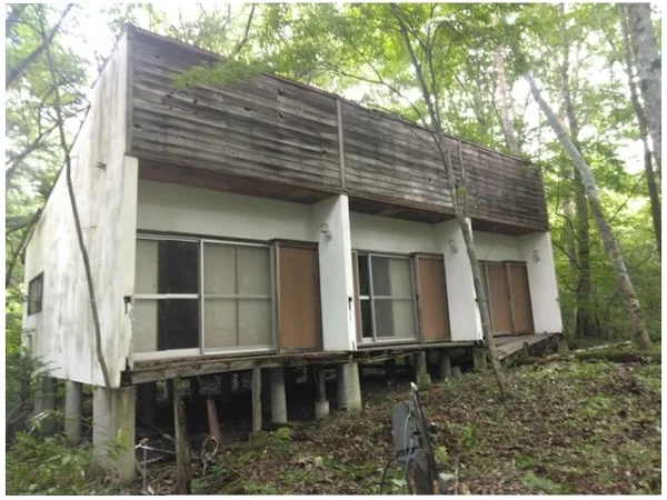 exterior exterior