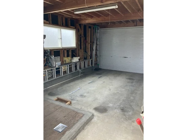 Floor plans & documents