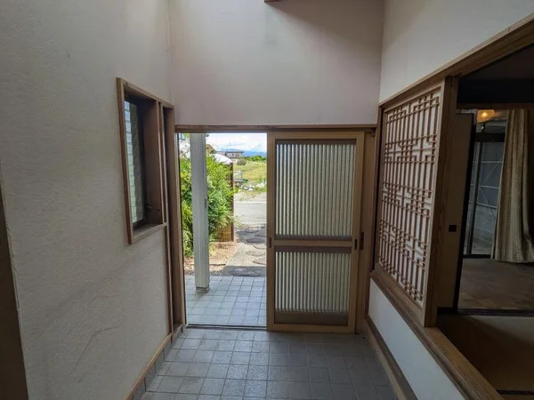 entrance