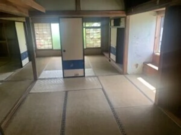Floor plans & documents
