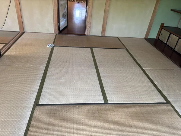 Floor plans & documents