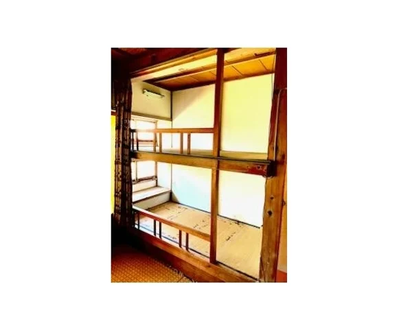 Floor plans & documents