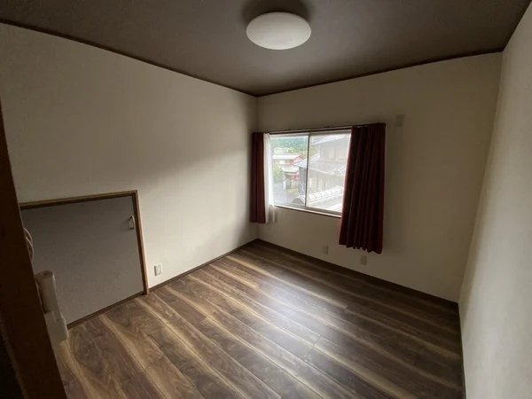 Floor plans & documents
