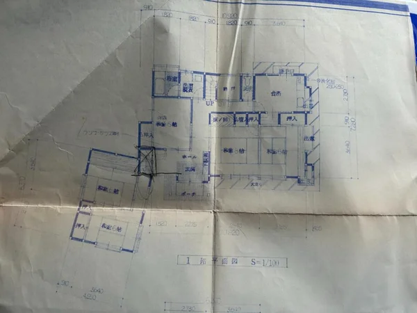 Floor plans & documents