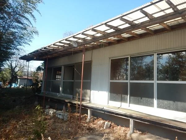 exterior