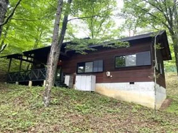 exterior exterior