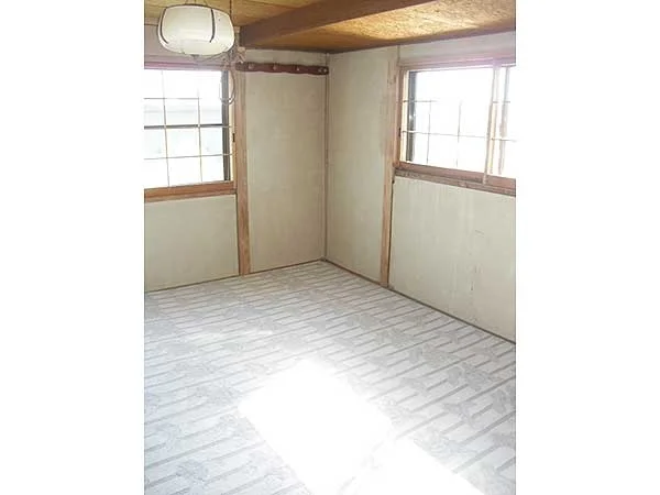 Floor plans & documents