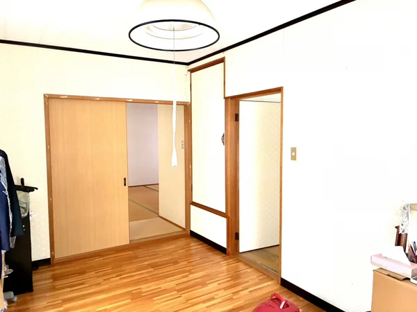Floor plans & documents