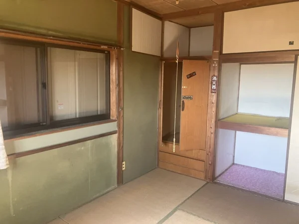 japanese-style room(s)
