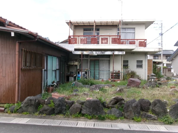 entrance