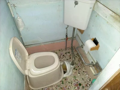 toilet