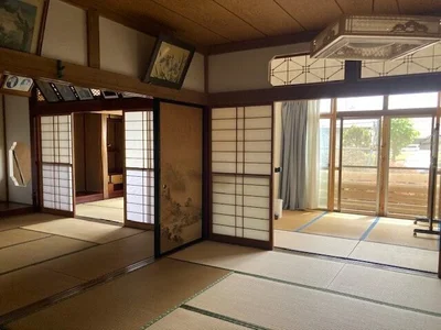 japanese-style room(s)