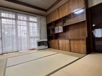 japanese-style room(s)