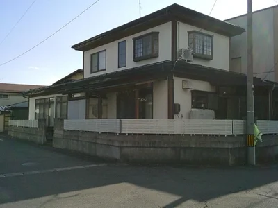 Photo 1 Photo 1