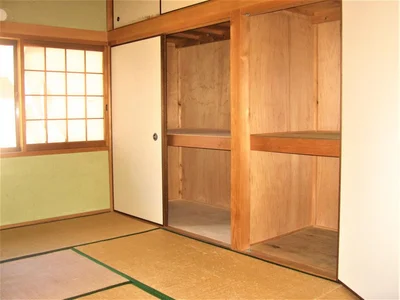 Image Image