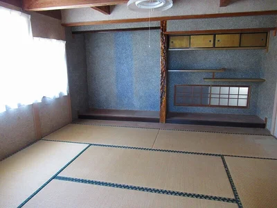 japanese-style room(s)