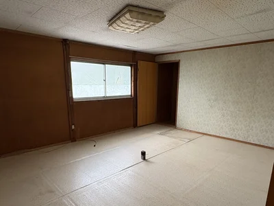 western-style room(s)