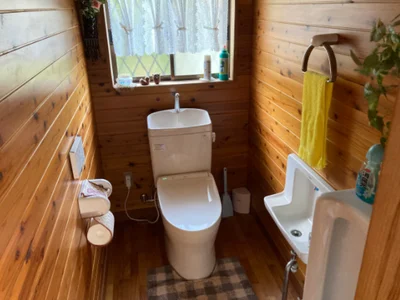 toilet