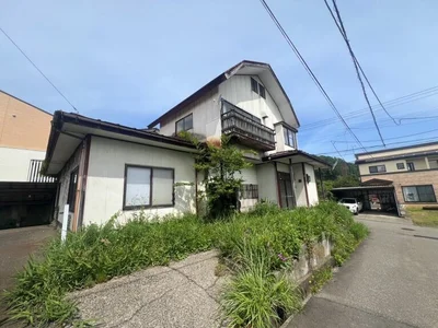 Photo 2 Photo 2