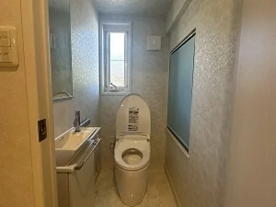 toilet