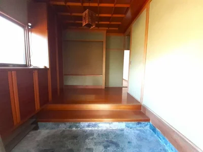 entrance entrance
