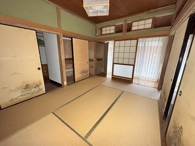 japanese-style room(s)