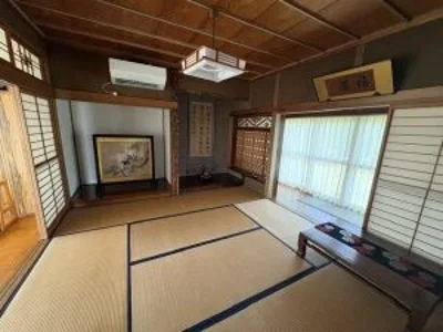 japanese-style room(s)