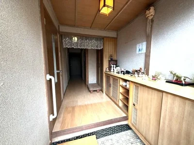 entrance