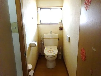 toilet