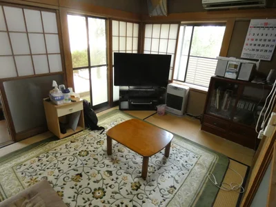 Photo 2