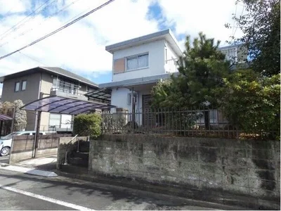 exterior exterior