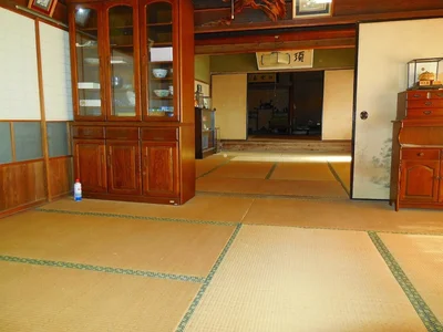 japanese-style room(s)
