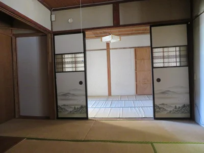 japanese-style room(s)