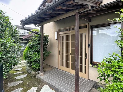 entrance