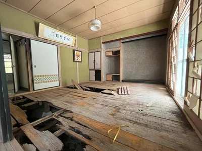japanese-style room(s)