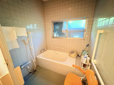 bath