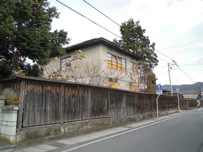 Photo 2 Photo 2