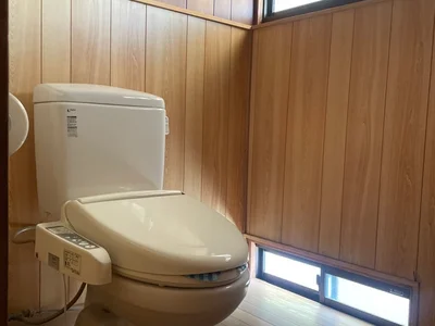 toilet