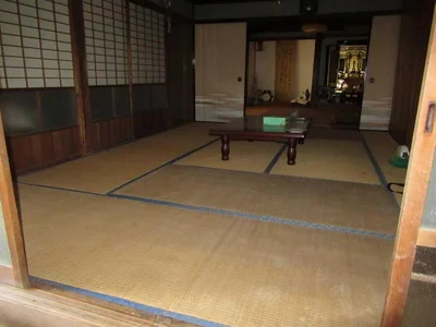 japanese-style room(s)