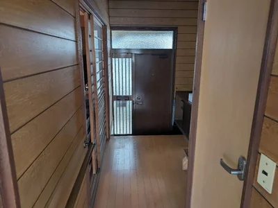 エントランス エントランス