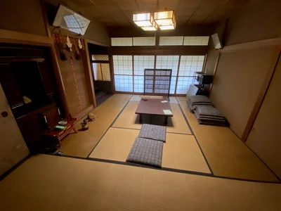 japanese-style room(s)
