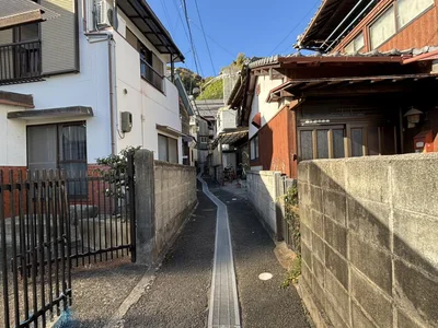 exterior (including front road) exterior (including front road)