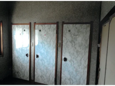 toilet