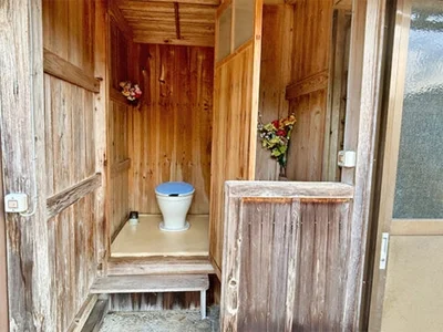 toilet