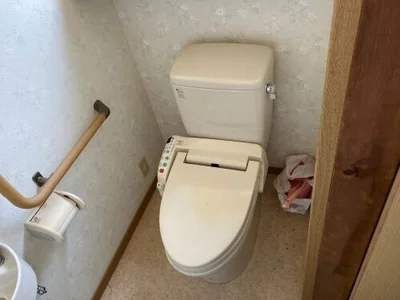 toilet