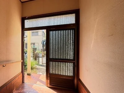 entrance