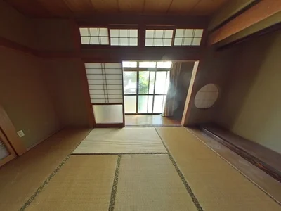 japanese-style room(s)