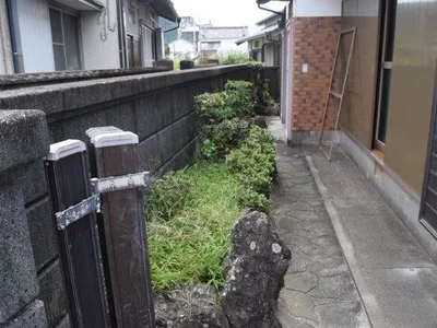 Photo 2 Photo 2