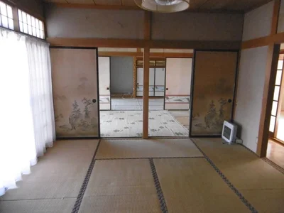 Image Image