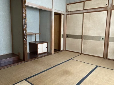 japanese-style room(s)